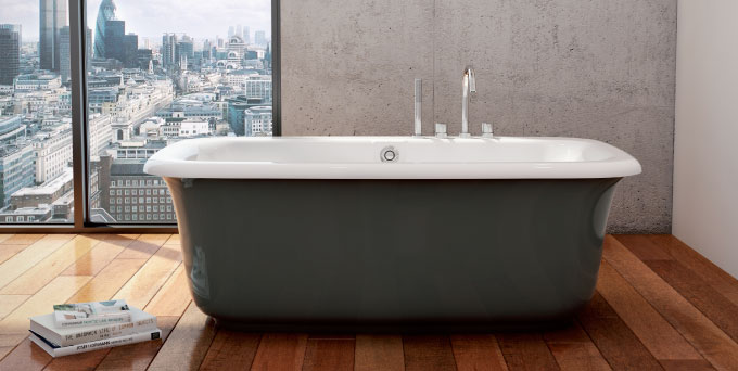 Bain autoportant gris charcoal - Crédit photo Maax salle de bains