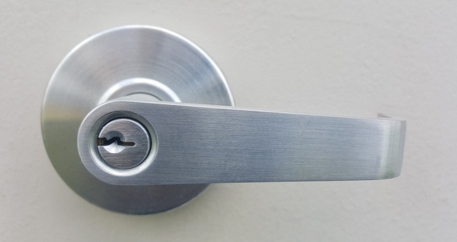 handle_door_handle_doorknob_lock_entrance_key_keyhole_door-653551